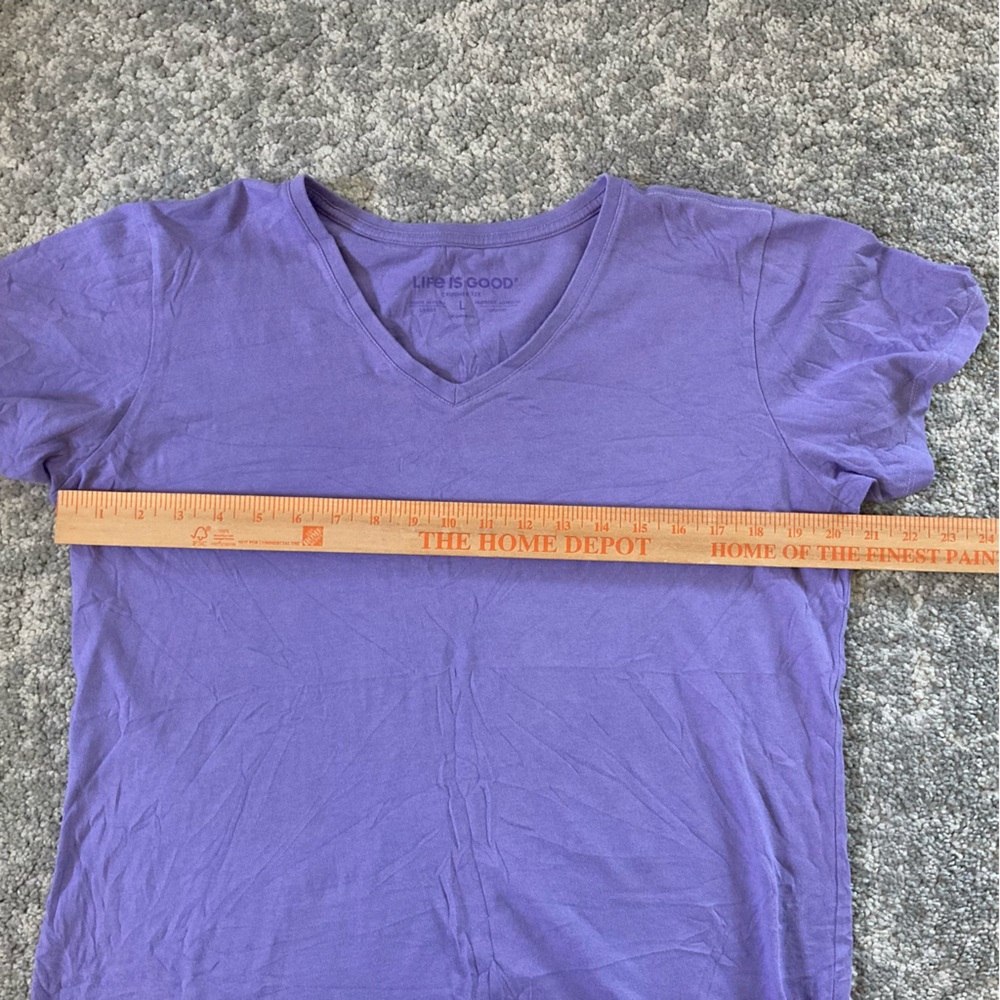 Life Is Good Women's Lavender V-Neck Tee size L 100%cotton - Picture 6 of 8
